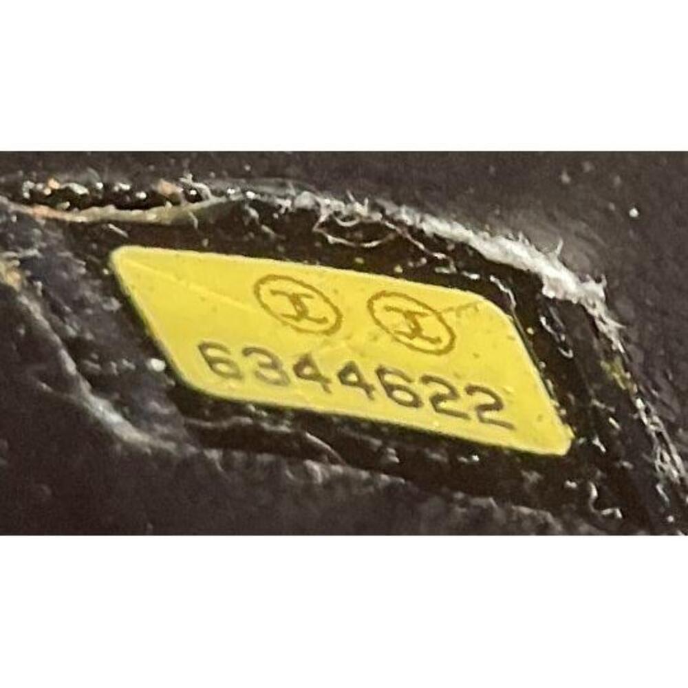 Chanel Vintage Timeless Cosmetic Case #270534C15B - Picture 7 of 7